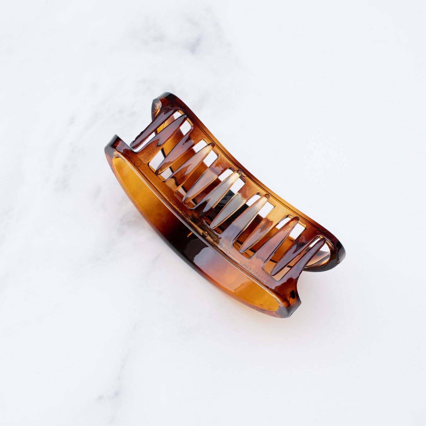 Bean-Shaped Large Glossy Claw Hair Clip