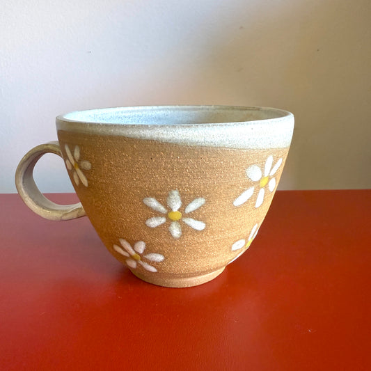 Hand-Thrown Ceramic Teacup with Retro Daisy Motif - Made in Stoughton!