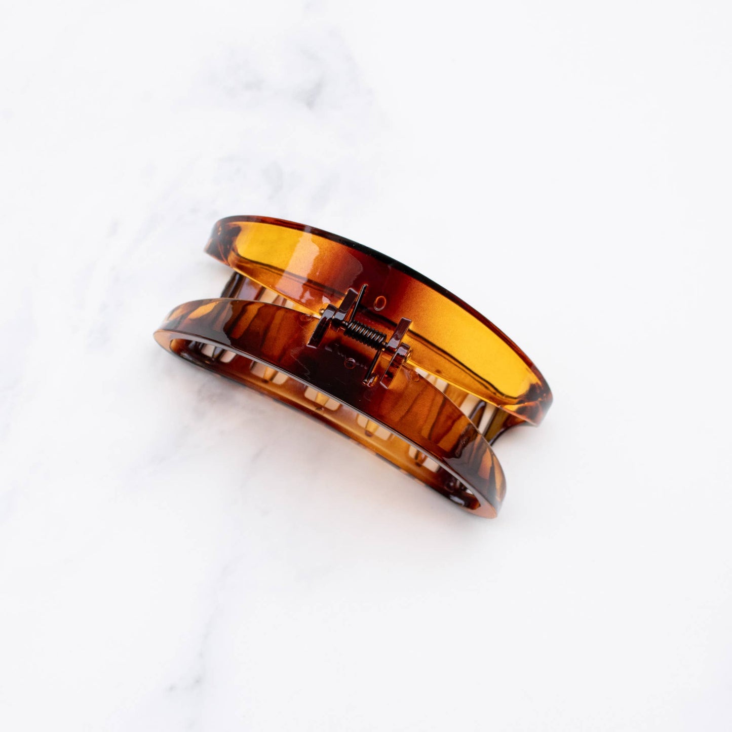 Bean-Shaped Large Glossy Claw Hair Clip
