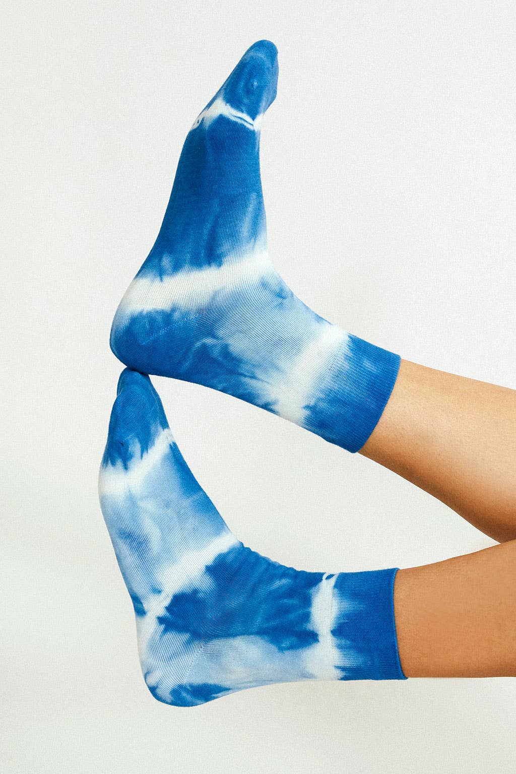 Trippy Tie Dye Ankle Sock (Women's Sizing)