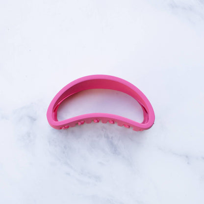 Bean-Shaped Large Matte Claw Hair Clip