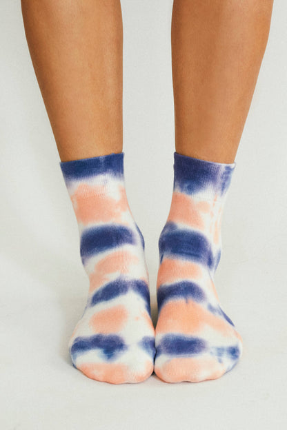 Trippy Tie Dye Ankle Sock (Women's Sizing)