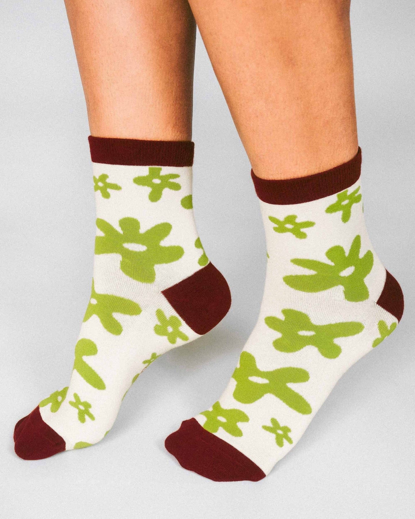 Flower Knit Ankle Sock by Hannah Packer (Women's sizing)