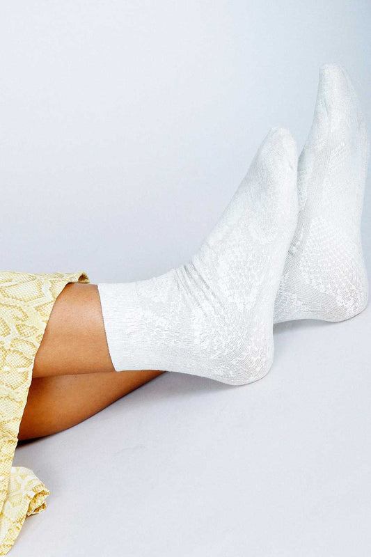 Yoshi Snakeskin Shimmer Ankle Sock (Women's Sizing)