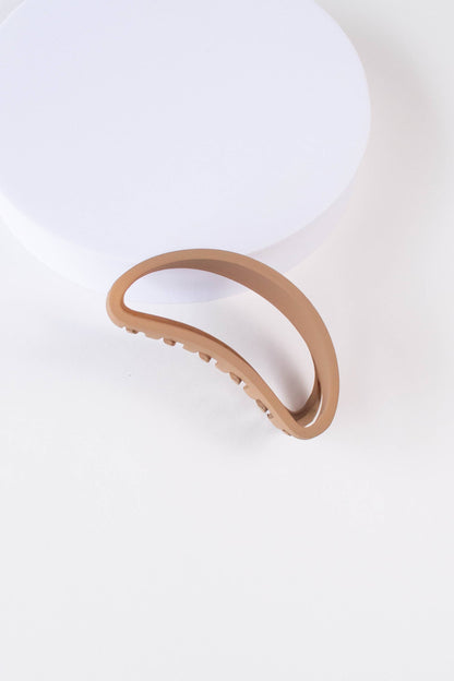 Bean-Shaped Large Matte Claw Hair Clip