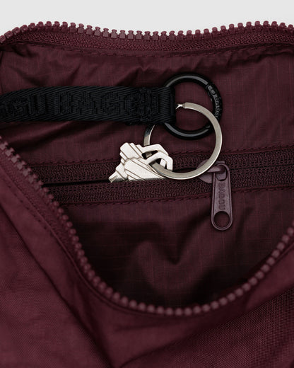 BAGGU Small Nylon Crescent Bag in Mahogany