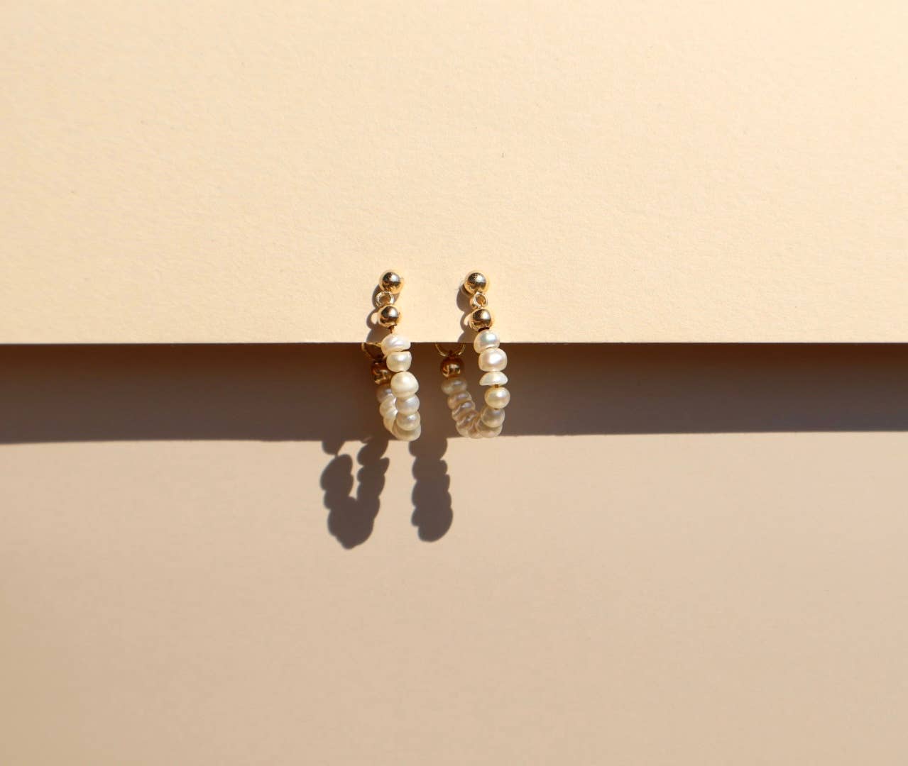 14k Gold Fill Dainty Freshwater Pearl Hoop Earrings