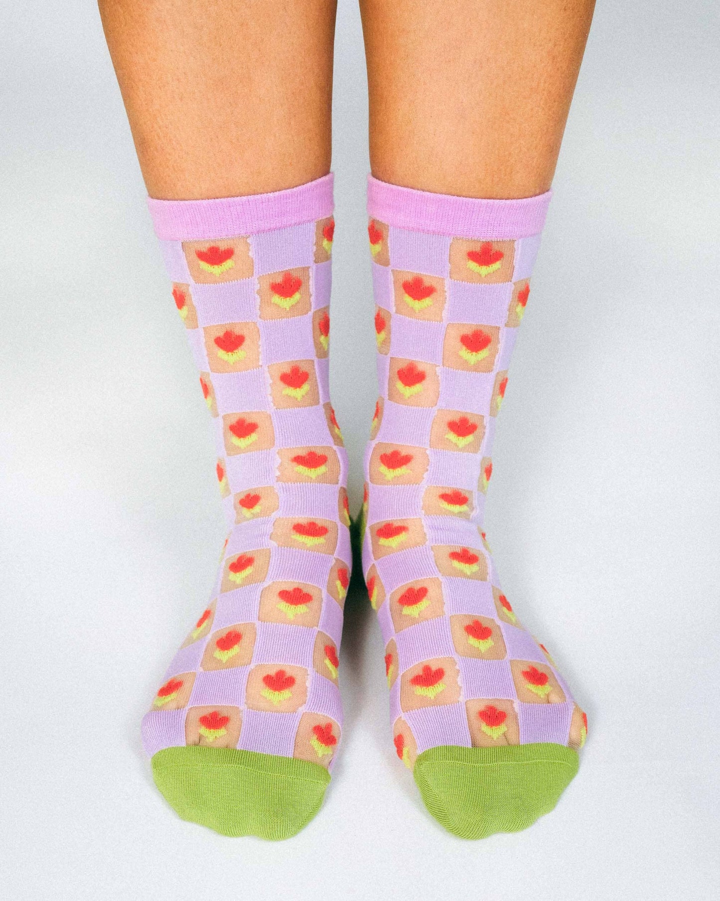 Checkered Tulips Sheer Ankle Sock (Women's Sizing)