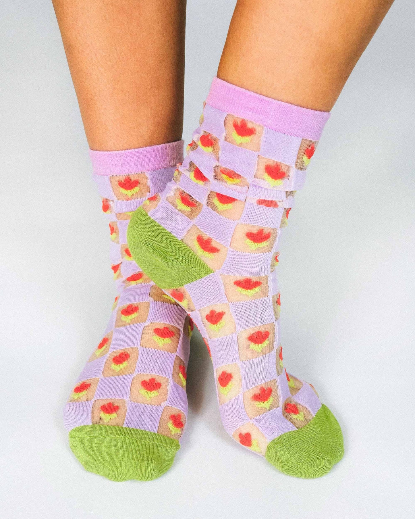 Checkered Tulips Sheer Ankle Sock (Women's Sizing)