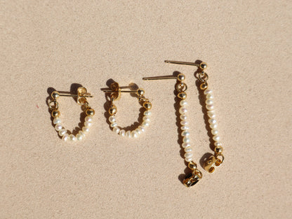 14k Gold Fill Dainty Freshwater Pearl Hoop Earrings
