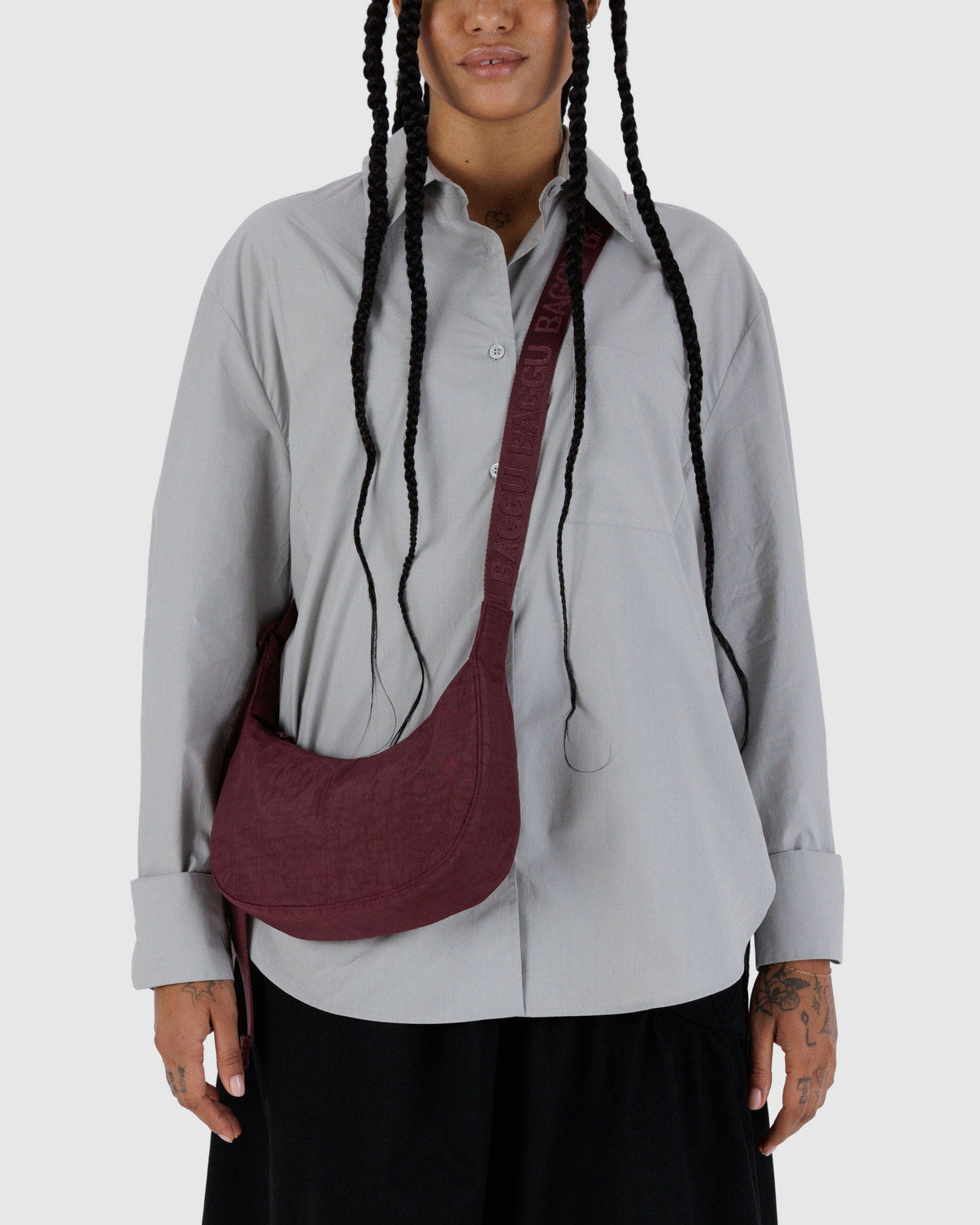 BAGGU Small Nylon Crescent Bag in Mahogany