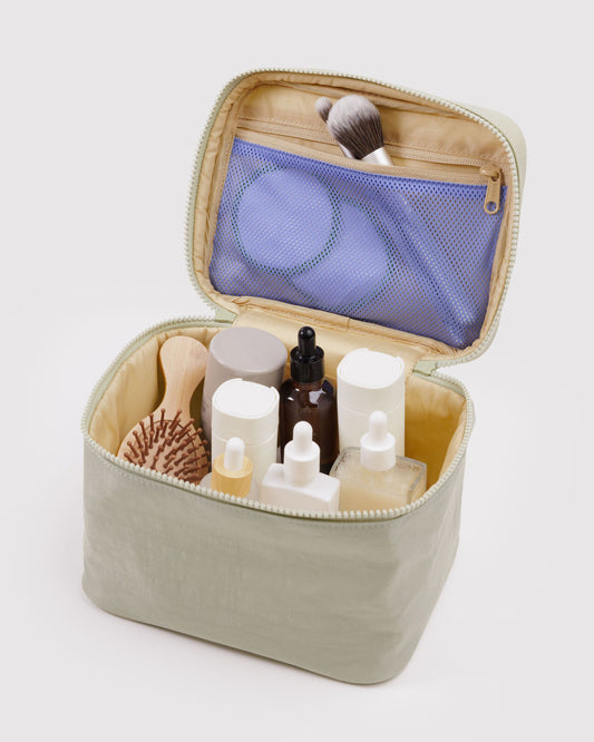BAGGU Large Cosmetic Case - Choose Your Favorite Color