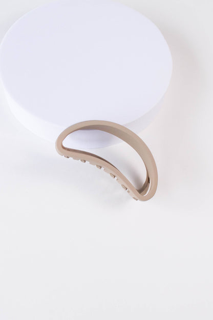Bean-Shaped Large Matte Claw Hair Clip