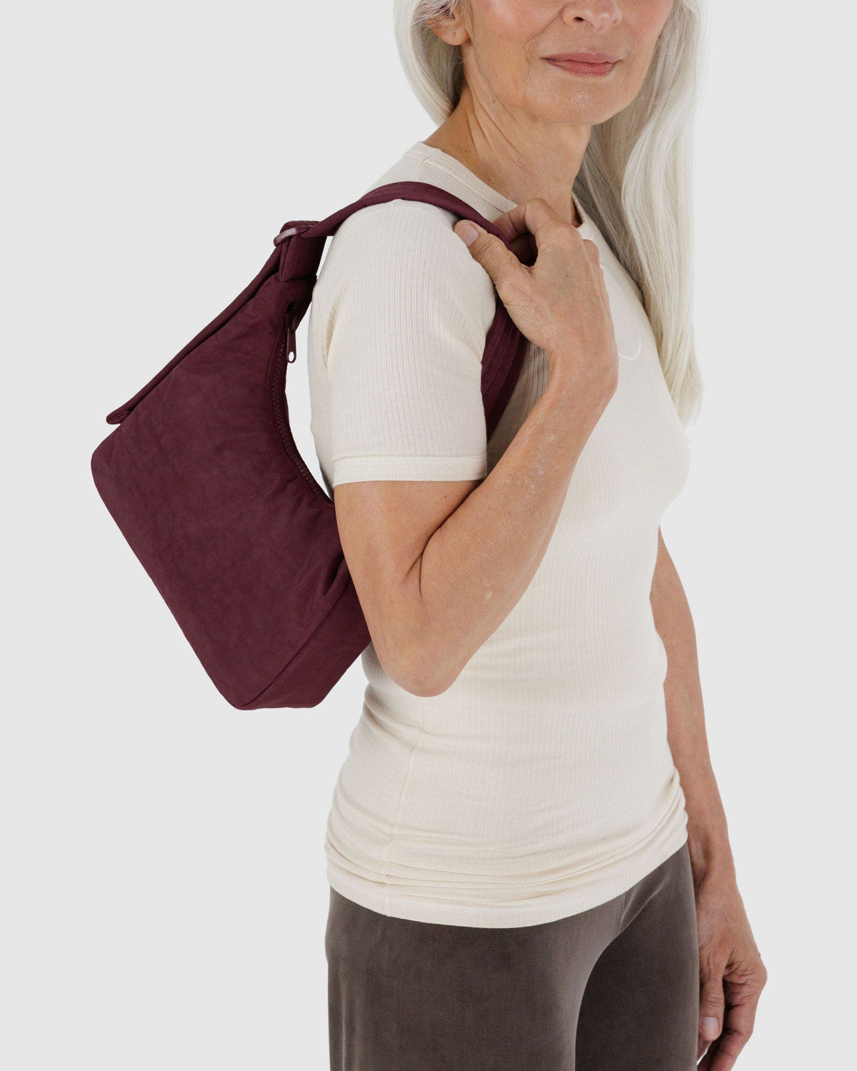 BAGGU Mini Nylon Shoulder Bag in Mahogany