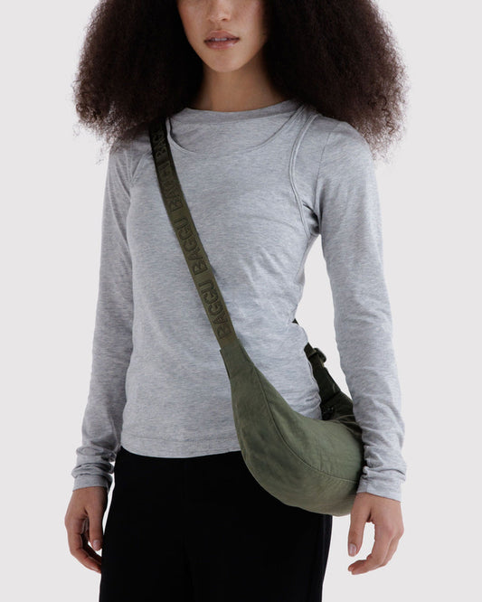 BAGGU Small Nylon Crescent Bag in Caper